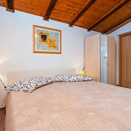 & Chiara 3* Ρόβινι