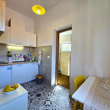 Apartments&rooms Chiara Affittacamere 3*