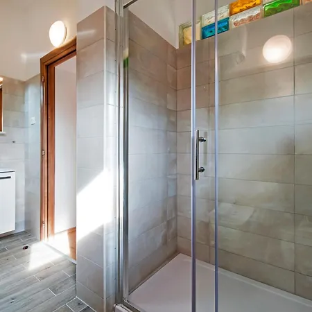 & Chiara Guest house 3*
